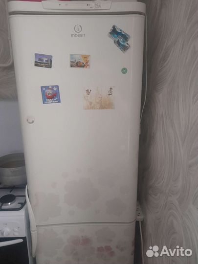 Холодильник бу