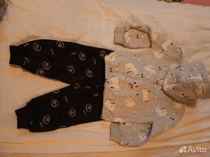 Спортивный костюм