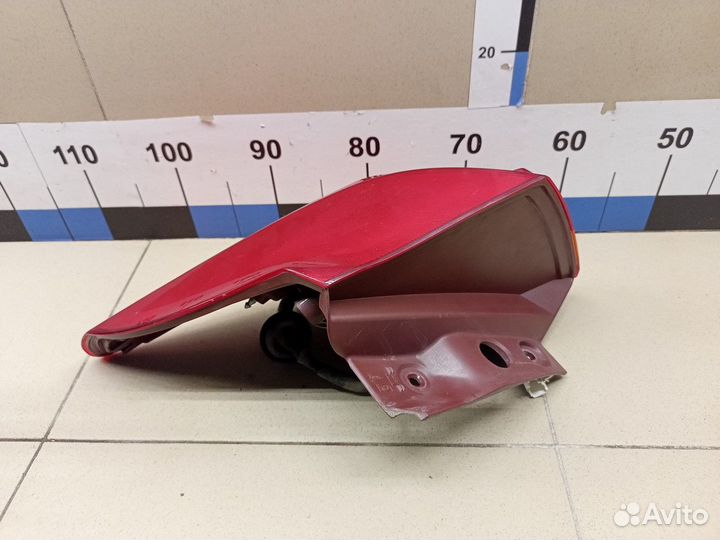 Фонарь задний наружный правый RAV 4 2013