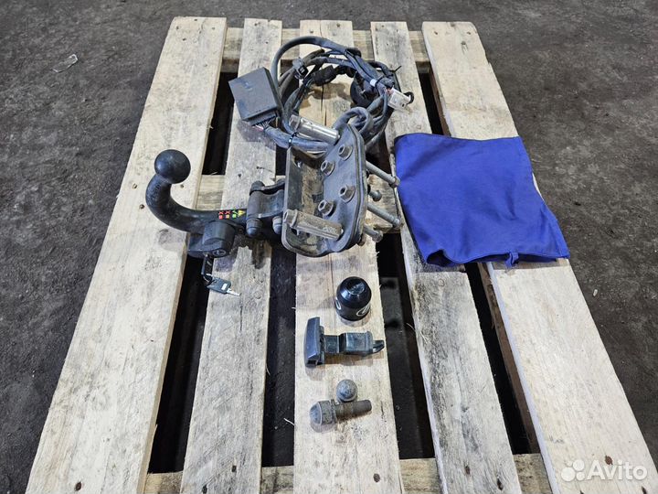 Фаркоп лексус 570