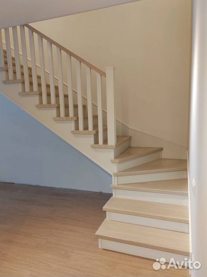 Изготовление лестниц на заказ
