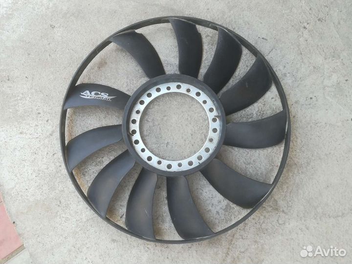 Крыльчатка вентилятора Volkswagen passat