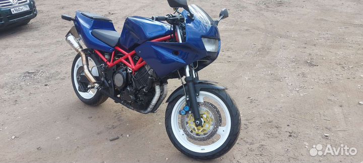 Yamaha trx850