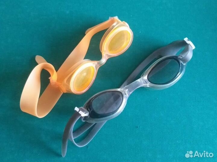 Очки и трубки для плавания