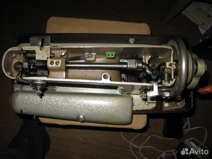 Швейная машинка Подольск М 100 Ручная Электро