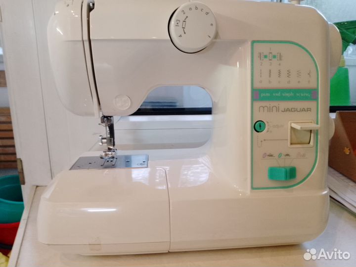 Швейная машина Jaguar