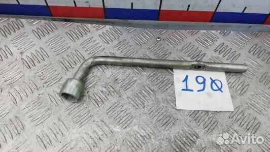 Ключ колесный suzuki liana 1 (LSE15VP01)