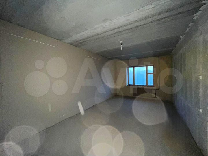 3-к. квартира, 105 м², 4/10 эт.