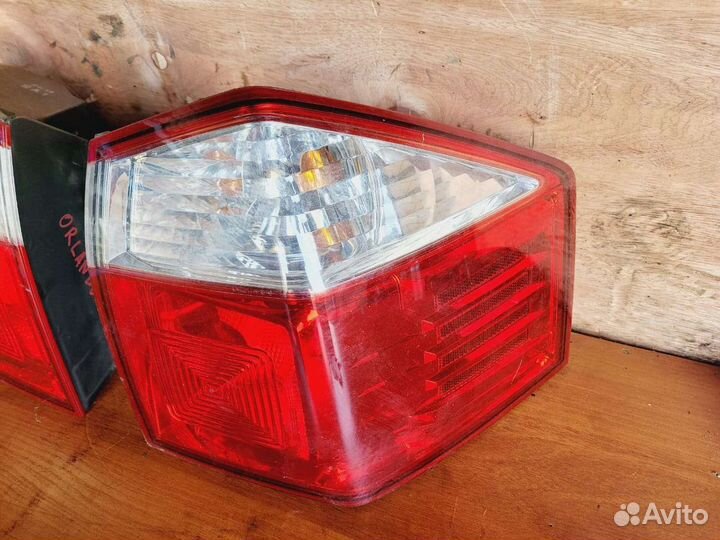 Фонарь правый, левый orlando
