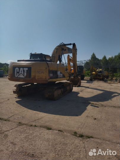 Гусеничный экскаватор CAT 320D L, 2012