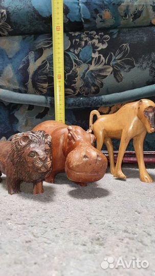 Африканские статуэтки из дерева