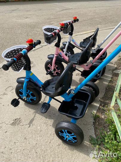 Детский велосипед трехколесный