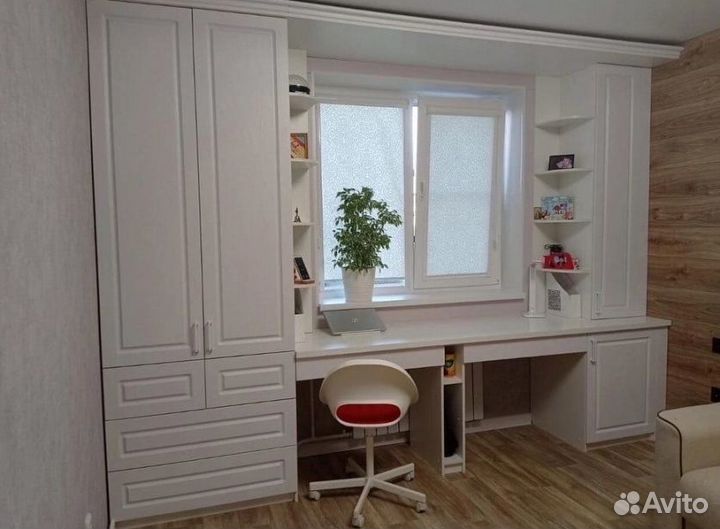 Мебель в детскую комнату