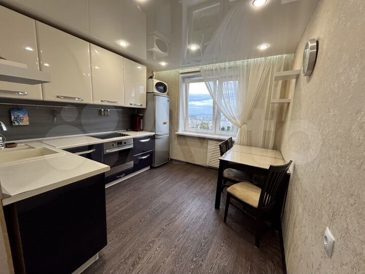 2-к. квартира, 57,4 м², 6/9 эт.