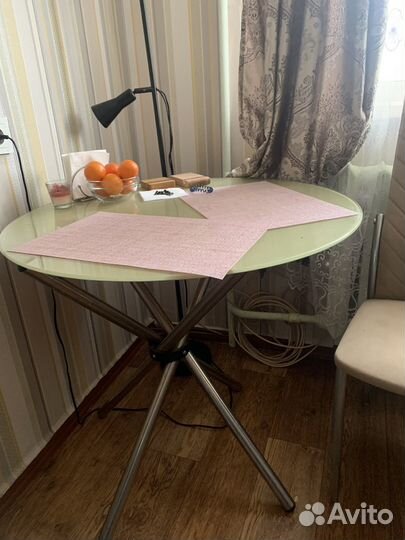 Кухонный стол