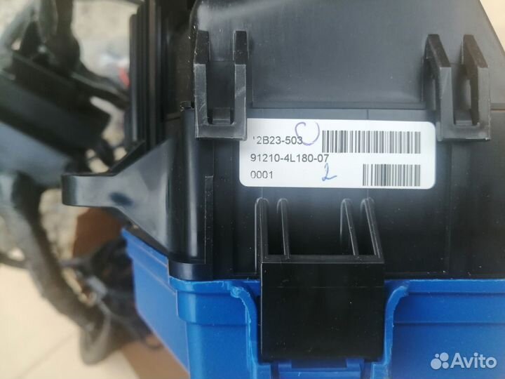 Блок предохранителей Hyundai Solaris 912104L180