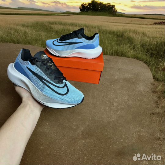 Беговые кроссовки nike zoom fly 5