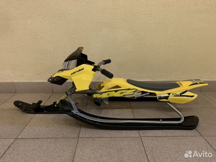 Детский снегокат Snow Moto Ski Doo