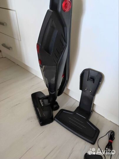 Вертикальный пылесос