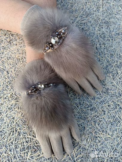 Новые перчатки с соболем