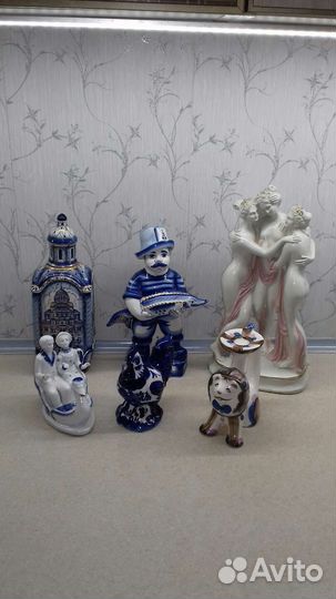 Фарфоровые статуэтки 