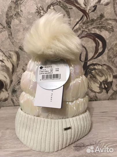 Продам модную зимнюю шапку