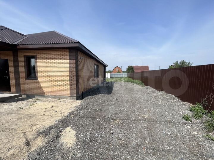 Дом 96,8 м² на участке 8,1 сот.