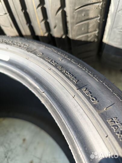 Roadstone N8000 245/40 R19 и 275/35 R19 100W