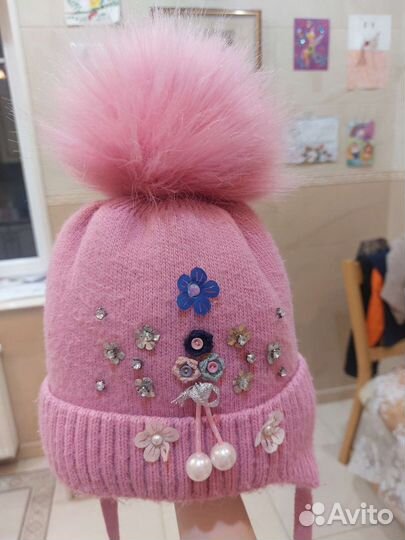 Тёплая, зимняя шапка 4 -5 лет