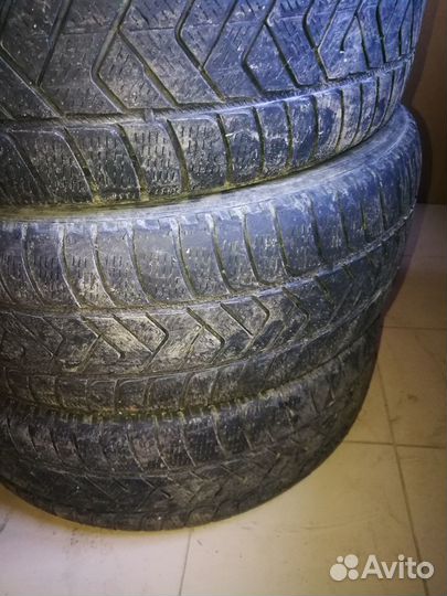 Pirelli Scorpion Winter 235/60 R18