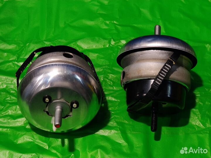 Подушка (опора) двигателя Jaguar XF/XJ/S-Type V6-8