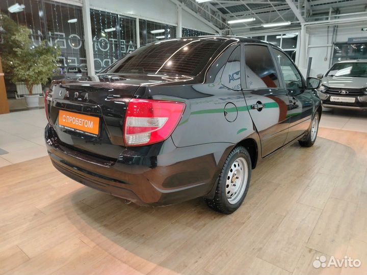 LADA Granta 1.6 МТ, 2022, 28 000 км