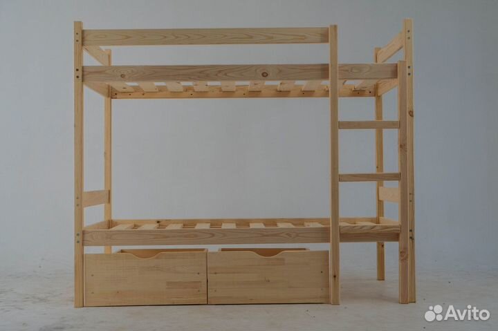 Детская кровать двухъярусная