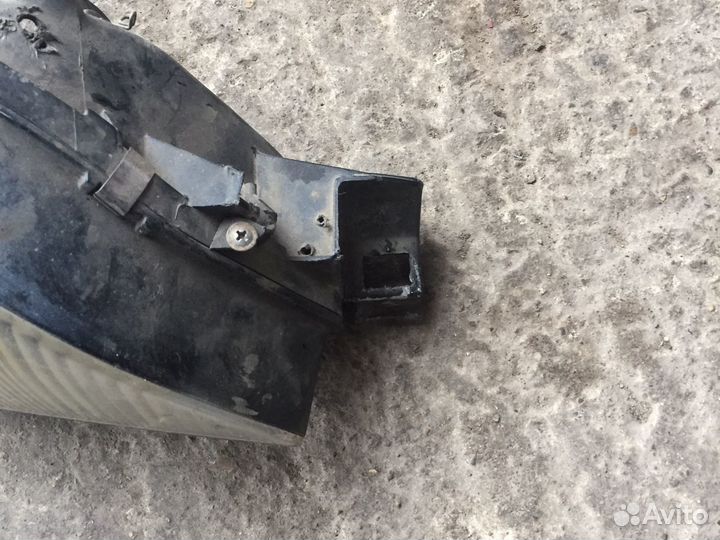 Фара правая Toyota curren st 206