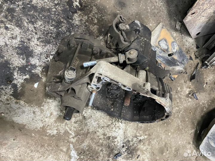 МКПП Renault Logan