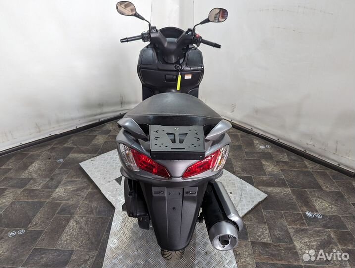 Скутер Suzuki Burgman 200