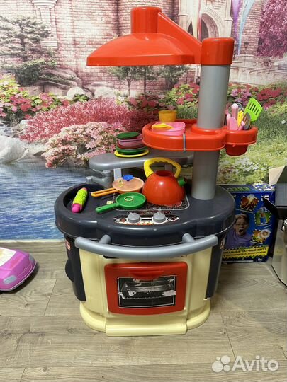 Продам детскую кухню