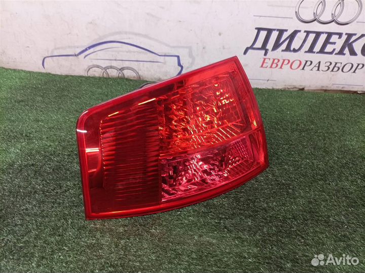 Фонарь задний наружный левый Audi Audi A8 4E 20