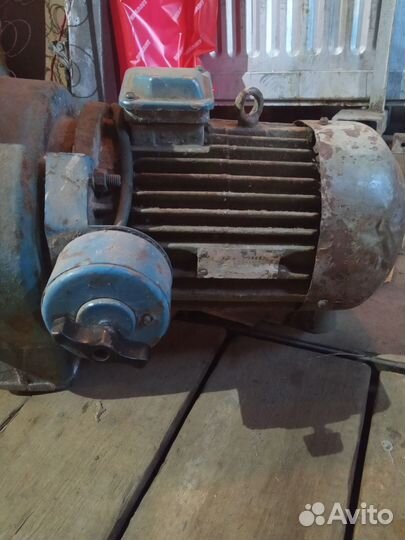 Крупорушка зернодробилка