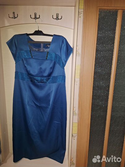 Продам костюм