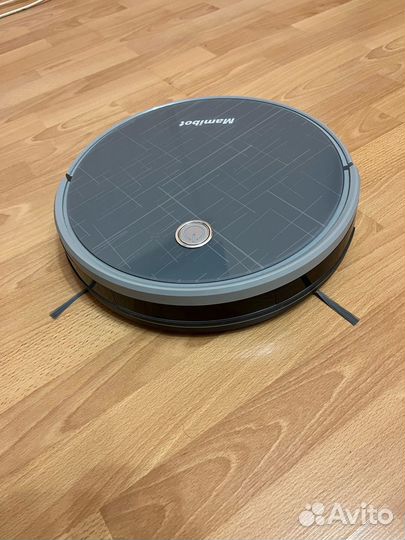 Робот пылесос