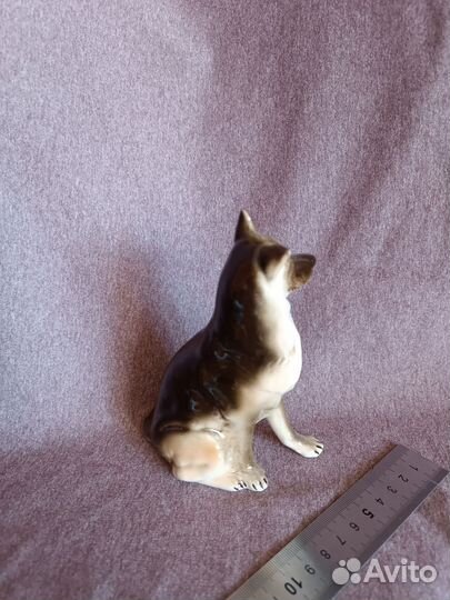 Фарфоровая статуэтка собака пес овчарка