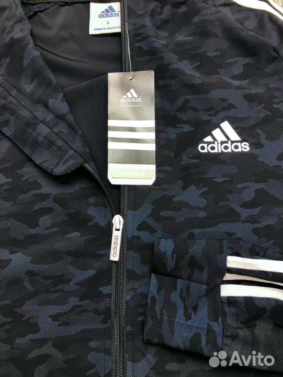 Спортивный костюм Adidas