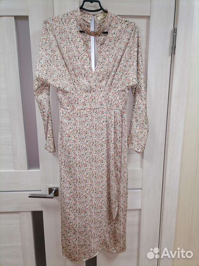 Платье женское 40 42