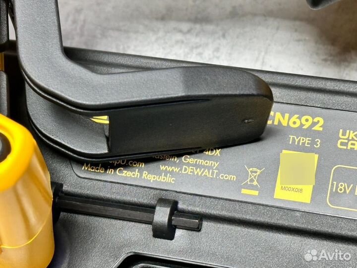 Гвоздезабивной пистолет dewalt dcn692p2