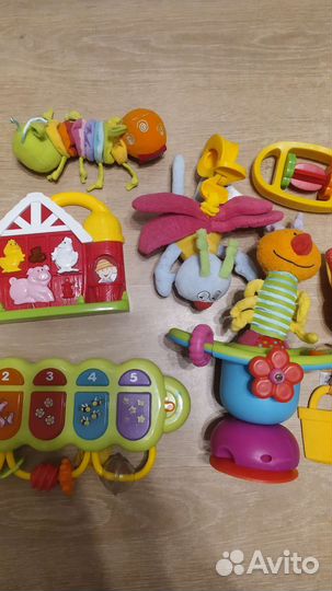 Развивающие игрушки пакетом