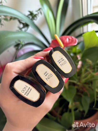 Guerlain Aqua Nude Лёгкий тональный флюид