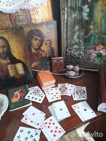 Гадание гадалка приворот ясновидящая обучение