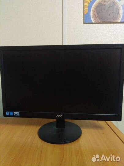 Монитор AOC e2070Swn с диагональю 19.5