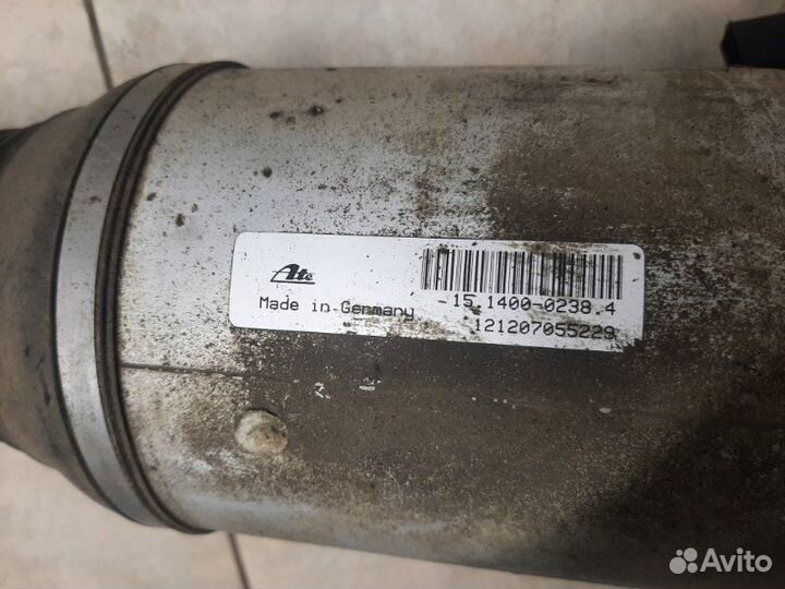 Пневмоамортизатор подвески передний левый Audi A8